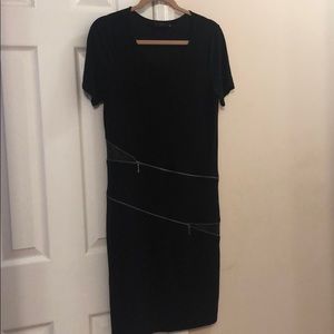 Black kneelength dress
